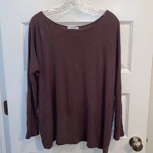 CHERISH Sz S/M Long Sleeve Shirt Scoop Neck Fitted Sleeve Relaxed Body Mocha Top